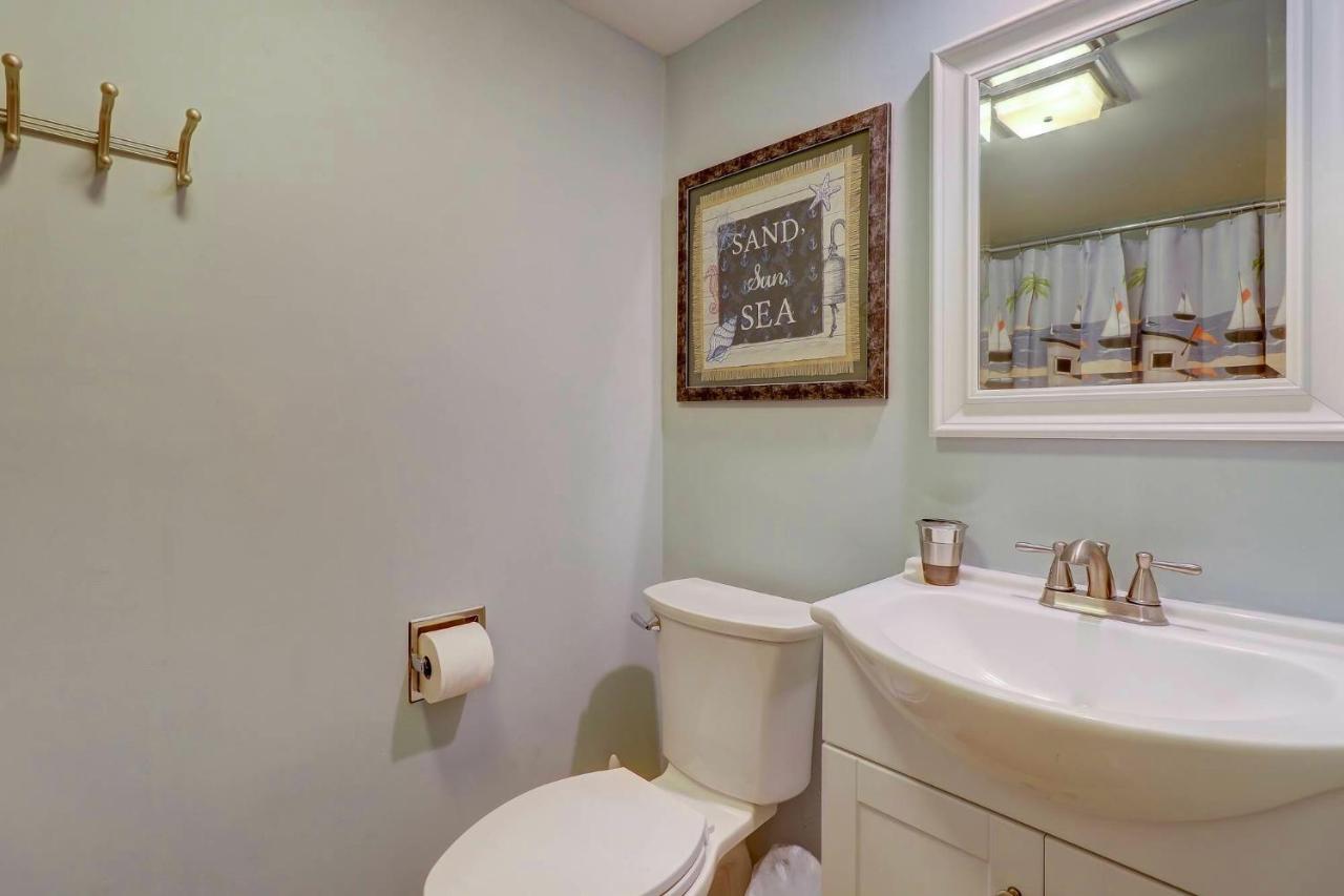 Ocean Villas Deluxe - Oceanfront Villa - Steps To Beach - Great Location - Heated Pool April Hilton Head Island Esterno foto