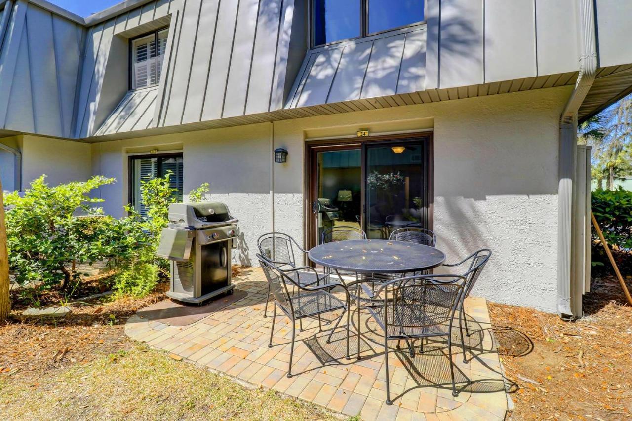 Ocean Villas Deluxe - Oceanfront Villa - Steps To Beach - Great Location - Heated Pool April Hilton Head Island Esterno foto